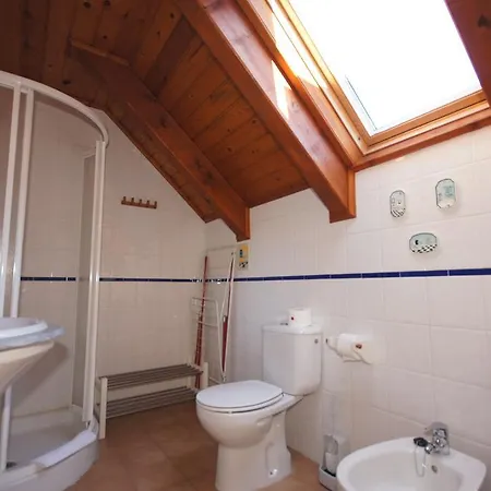Kasares Treinta Y Cuatro Apartman Benasque